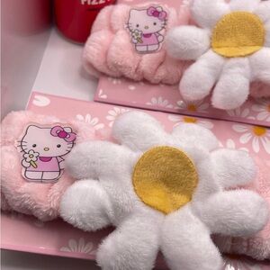 Sanrio Hello Kitty flower makeup headbands